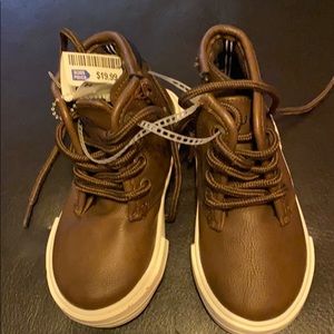 Toddler size Nautica boots never worn